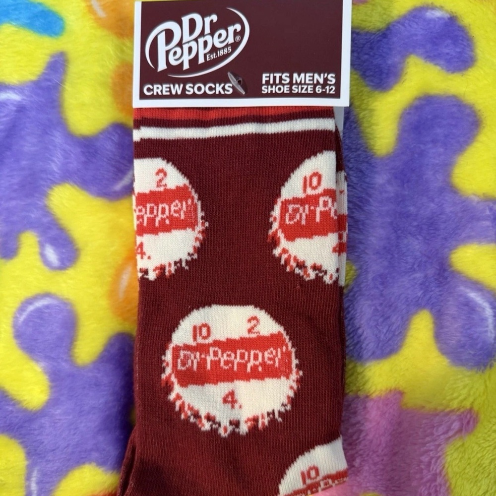 NWT Dr Pepper Crew Socks: Mens Size 6-10